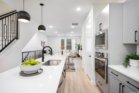 New construction Condo house 719 E Locust, Unit 3110, San Antonio, TX 78212 - image 17