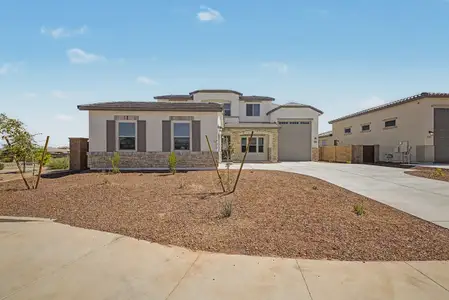 New construction Single-Family house 17305 W Lawrence Ln, Waddell, AZ 85355 plan Delfino - image