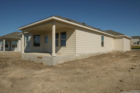 New construction Single-Family house 1109 Limestone Rdg, Seguin, TX 78155 null- photo 9 9