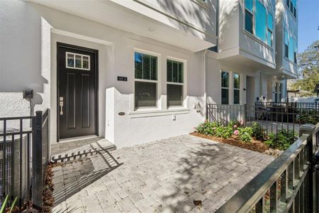 New construction Townhouse house 6605 N Nebraska Ave, Unit 19, Tampa, FL 33604 plan The Carsten - image
