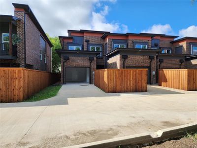 New construction Townhouse house 1629 Cleaver St, Waxahachie, TX 75165 null- photo 31 31