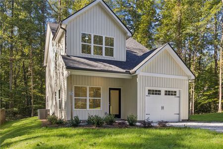 New construction Single-Family house 2380 Fleetwood Dr, Cumming, GA 30041 - image
