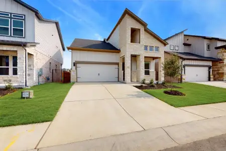 New construction Single-Family house 13111 Geary Dr, Manchaca, TX 78652 plan Braford - image