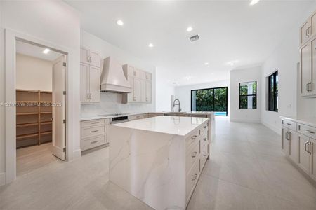 New construction Single-Family house 11900 Sw 14Th Pl, Davie, FL 33325 plan The Laurel Home - image 13