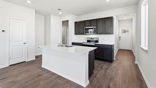 New construction Single-Family house 215 Arbor Dr, Princeton, TX 75407 plan Hazel - image