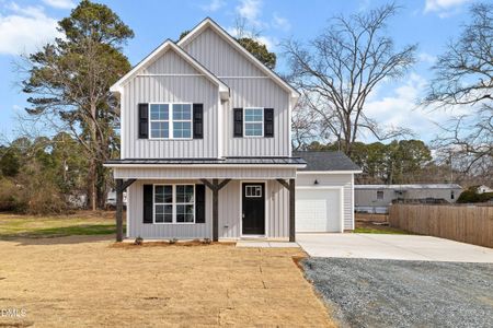 New construction Single-Family house 325 S Baker St, Four Oaks, NC 27524 - image