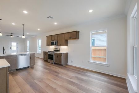 New construction Single-Family house 818 Countryside Glade Ln, Bonney, TX 77583 plan Rutherford II H - image 5