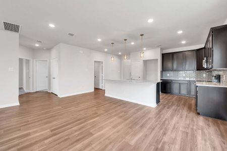 New construction Single-Family house 232 New Dawn Trl, Huntsville, TX 77320 plan The 1818 - image 10