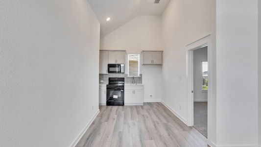 New construction Single-Family house 13404 Barn Chime St, Elgin, TX 78621 plan Joyce III - image 5