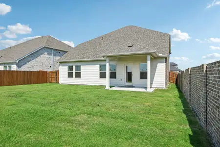 New construction Single-Family house 2018 Windy Trl, Princeton, TX 75407 plan The Sylvan - image