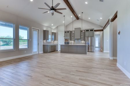 New construction Single-Family house 102 Wild Persimmon Trl, Marion, TX 78124 null- photo 5 5