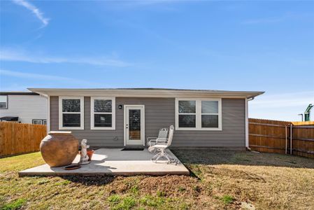 New construction Single-Family house 174 Bendecido Lp, Elgin, TX 78621 - image 3