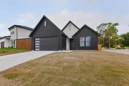 New construction Single-Family house 5803 Plum Dale Rd, Dallas, TX 75241 - image