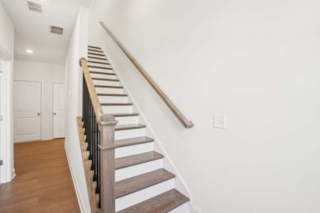 New construction Townhouse house 3887 Allegretto Cir, Atlanta, GA 30339 Legato- photo 8 8