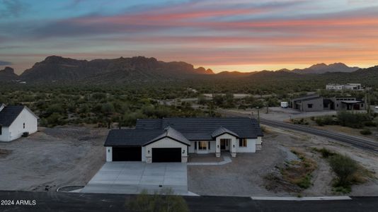 New construction Single-Family house 28628 N Tame Lane, Queen Creek, AZ 85144 - photo 0