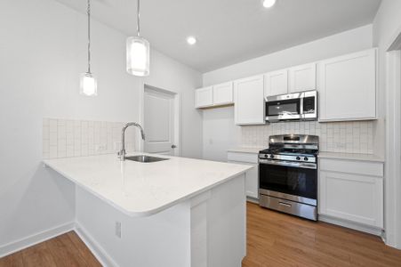 New construction Condo house 497 Orleanian Dr, Unit C, Buda, TX 78610 - image 4