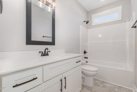 New construction Single-Family house 125 Tee Dr, Selma, NC 27576 - image 5