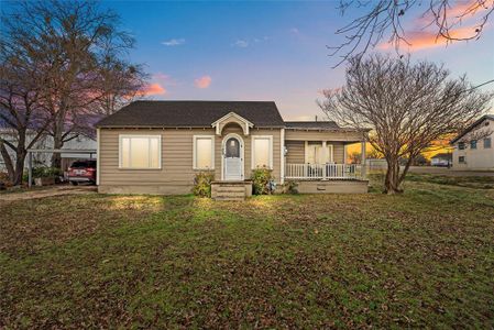 New construction Single-Family house 100 W Allen Ave, Godley, TX 76044 null- photo 1 1