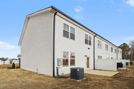 New construction Single-Family house 79 Calluna Dr, Clayton, NC 27520 - image 3