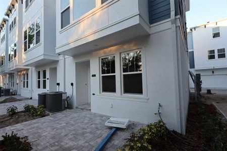 New construction Townhouse house 6605 N Nebraska Ave, Unit 16, Tampa, FL 33604 - image