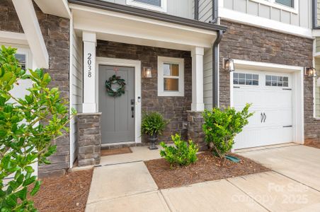 New construction Townhouse house 2038 Crooked Oak Ln, Unit 16, York, SC 29745 - image