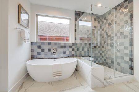 New construction Single-Family house 1634 Castle Ct, Houston, TX 77006 - image 11