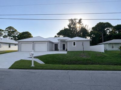 New construction Single-Family house 5913 Seagrape Dr, Fort Pierce, FL 34982 - image