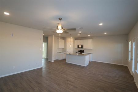 New construction Single-Family house 13149 Zion Dr, Providence Village, TX 76227 Magellan- photo 4 4