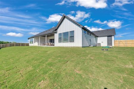 New construction Single-Family house 200 Saddle Springs Rd, Georgetown, TX 78628 - image 19