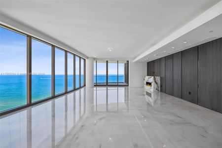 New construction Condo/Apt house 17975 Collins Ave, Unit 2402, Sunny Isles Beach, FL 33160 - photo 2 2