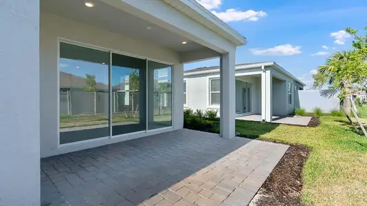 New construction Single-Family house 16114 Ivy Ridge Ct, Port Charlotte, FL 33953 plan Caicos - image