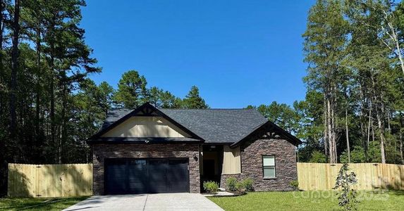 New construction Single-Family house 6519 Pargo Rd, Charlotte, NC 28216 - image