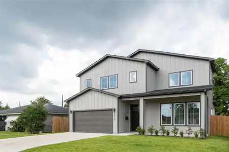 New construction Single-Family house 5019 Edfield St, Houston, TX 77033 - image