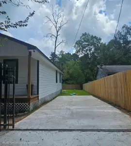New construction Single-Family house 160 Oak Ln, Shepherd, TX 77371 - image