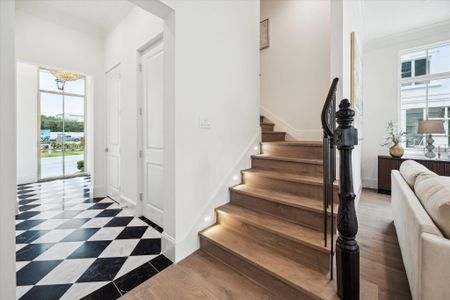 New construction Single-Family house 27 Wentworth Place Ln, Houston, TX 77027 plan Hampton Court - image 16