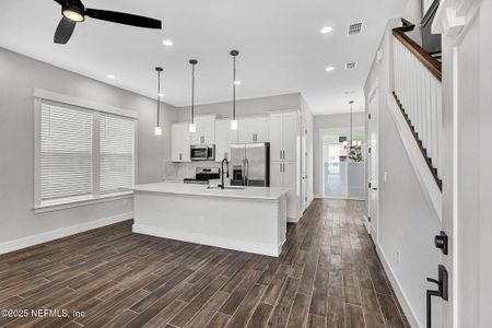 New construction Single-Family house 575 Gonzales Ave, Jacksonville Beach, FL 32250 null- photo 7 7