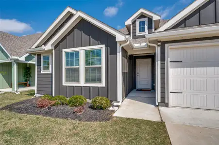 New construction Single-Family house 13105 Dawson Dr, Providence Village, TX 76227 plan X40B Bellvue - image