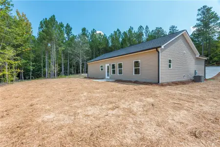 New construction Single-Family house 121 Hunters Ln, Powder Springs, GA 30127 null- photo 31 31