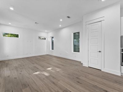 New construction Single-Family house 504 Schweikhardt Street, Unit C, Houston, TX 77020 - photo 14 14