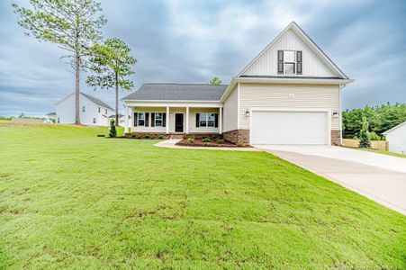 New construction Single-Family house 46 Poplar Dr, Spring Lake, NC 28390 - image