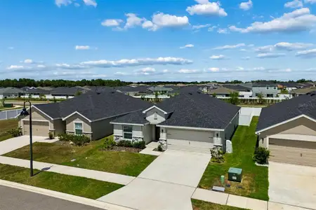 New construction Single-Family house 6981 Twisting Pines Lp, Zephyrhills, FL 33541 - image