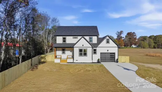 New construction Single-Family house 1709 Timber Lane Dr, Monroe, NC 28110 - image
