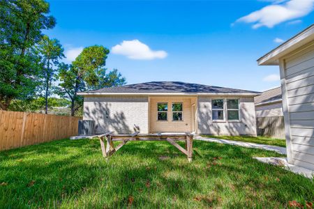 New construction Single-Family house 5921 Jackson Ln, Texas City, TX 77591 - image