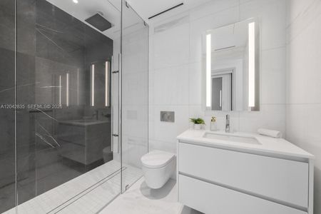 New construction Condo house 300 Biscayne Blvd Wy, Unit 2701, Miami, FL 33131 - image 10