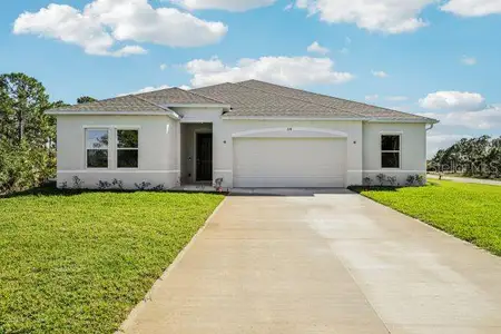 New construction Single-Family house 16492 Crane Rd, Weeki Wachee, FL 34614 - image