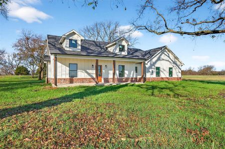 New construction Single-Family house 5243 Old Town Rd, Whitesboro, TX 76273 - image