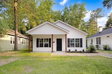 New construction Single-Family house 1307 S 14th St, Lillington, NC 27546 Nicolas- photo 0