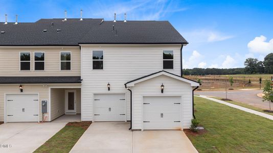New construction Townhouse house 933 Alma Railway Dr, Wake Forest, NC 27596 plan Mallard - image