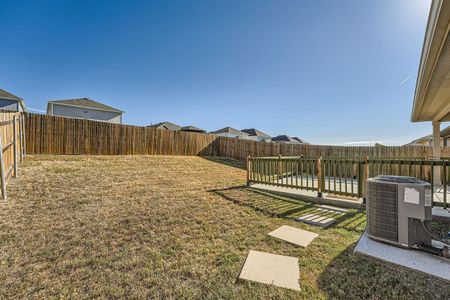 New construction Single-Family house 11804 Rush Ln, Elgin, TX 78621 null- photo 24 24