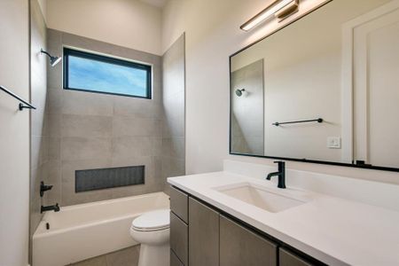 New construction Single-Family house 109 Island Ct, Horseshoe Bay, TX 78657 - image 11